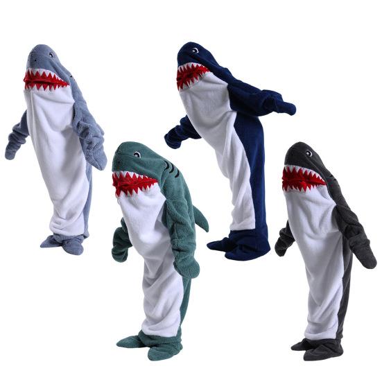 Спальный мешок, мультяшная форма акулы, мягкая фланелевая одежда для кемпинга, семейных прогулок и ночевки, носимое одеяло для взрослых и детей, комбинезон для косплея