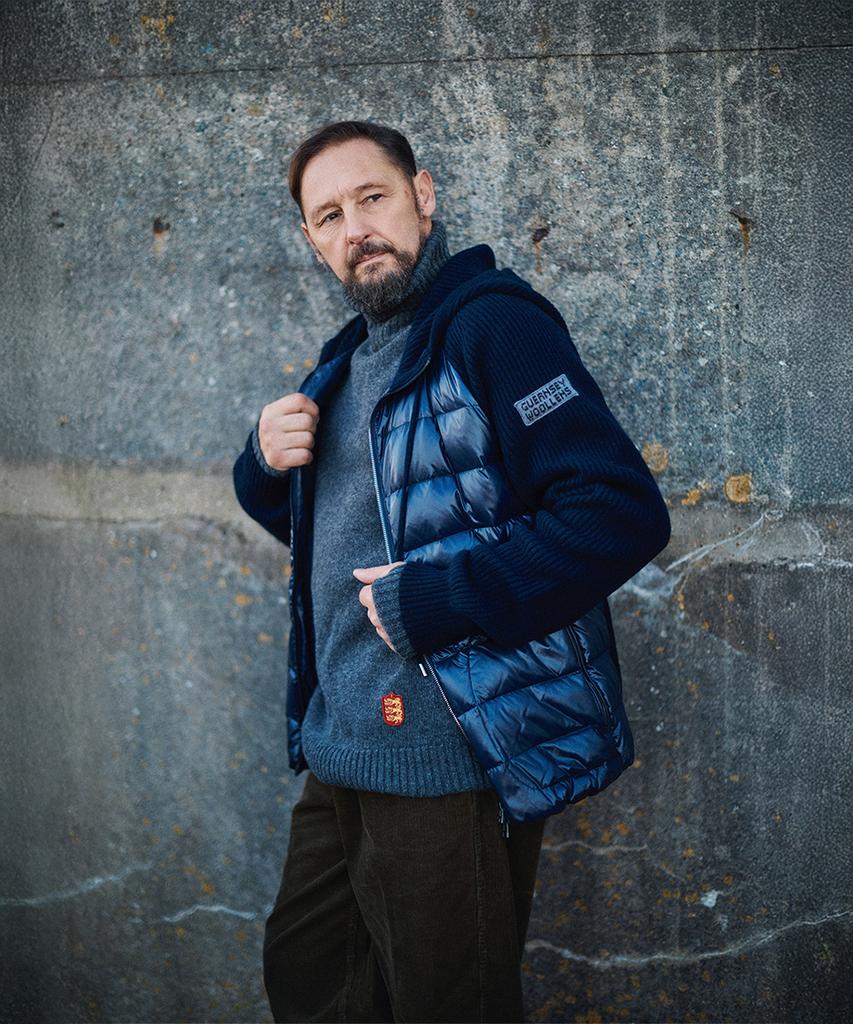 Guernsey Woollens Goose Down Hybrid Hooded Zip-Up Sweater - Navy