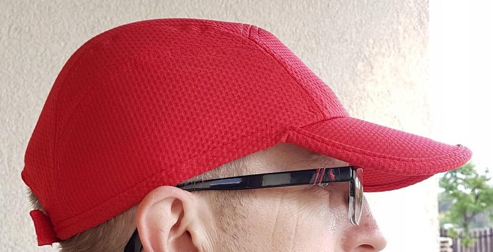CZFREE RED summer cap with Velcro closure