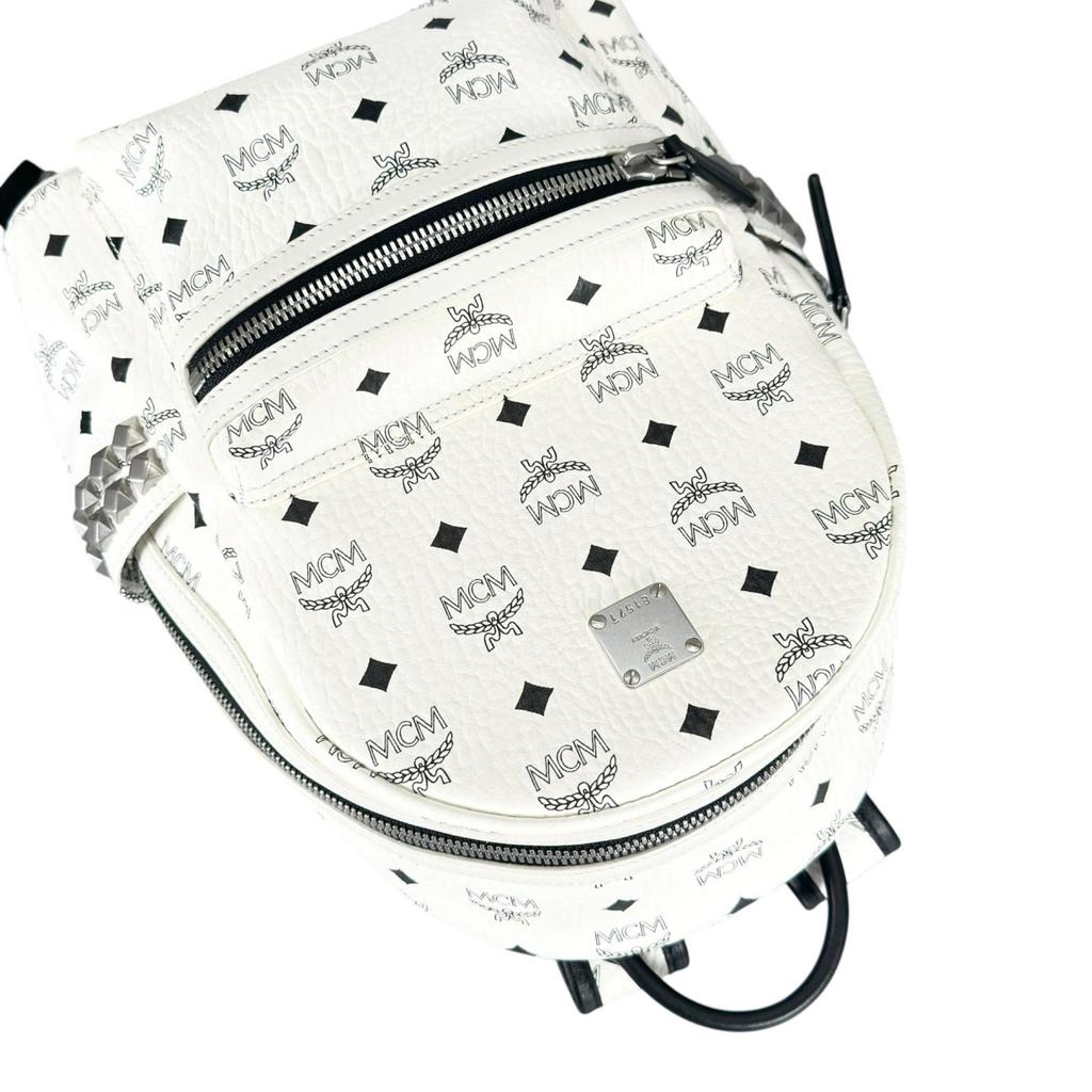 MCM Stark Sidestuds Visetos MMK65VE37WT001 Backpack · Daypack white unisex Small size used