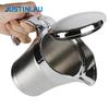 Stainless Steel Gravy Jug Double Insulated Steak Sauce Jug with Lid Portable Juice Tomato Sauce Jug Dining Table Seasoning Tools