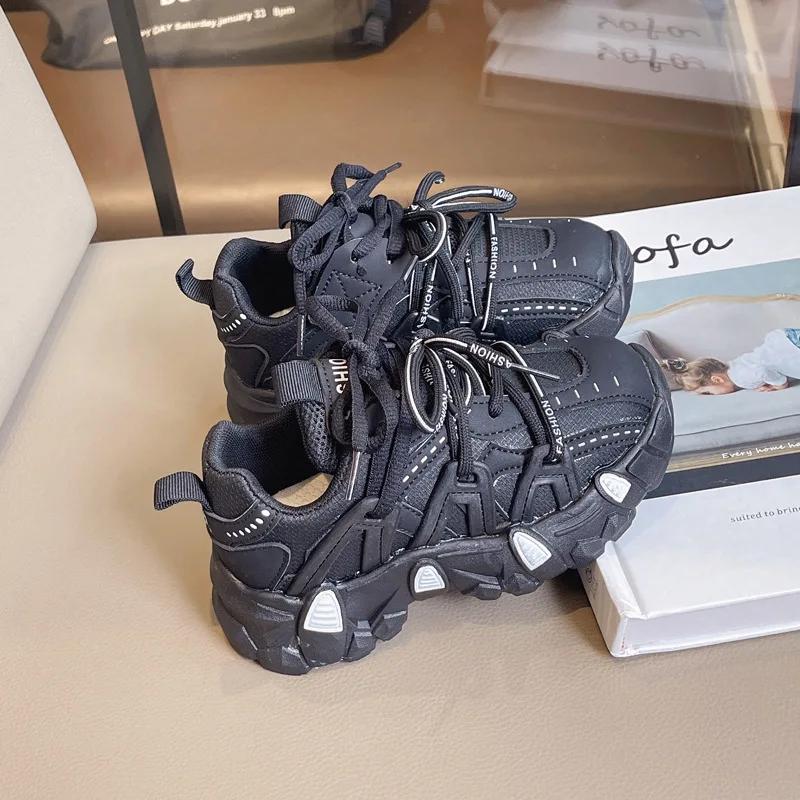 2024 Детские универсальные кроссовки для девочек и мальчиков, осенняя новая мода в корейском стиле, мягкая подошва, повседневная нескользящая спортивная обувь