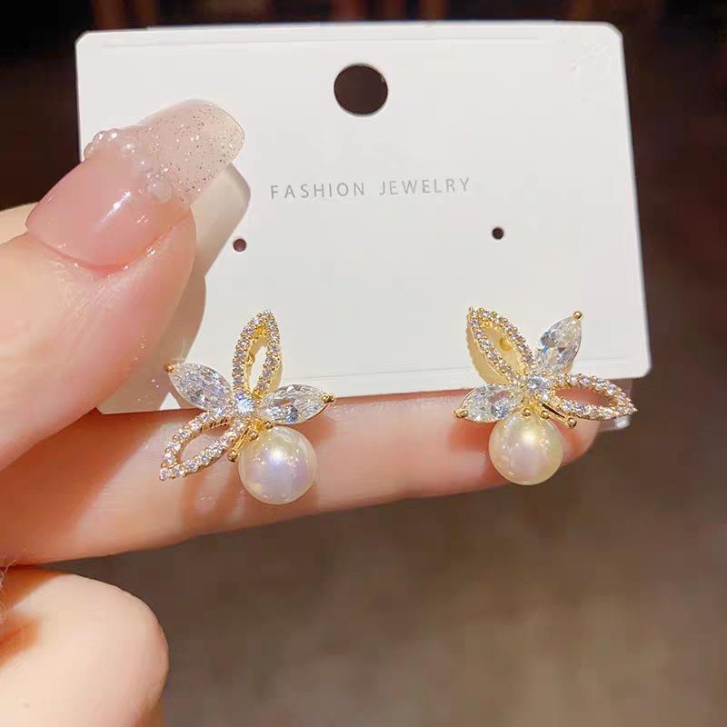 French retro synthetic zircon flower earrings light luxury high-end stud earrings exquisite temperament fashionable versatile earrings women