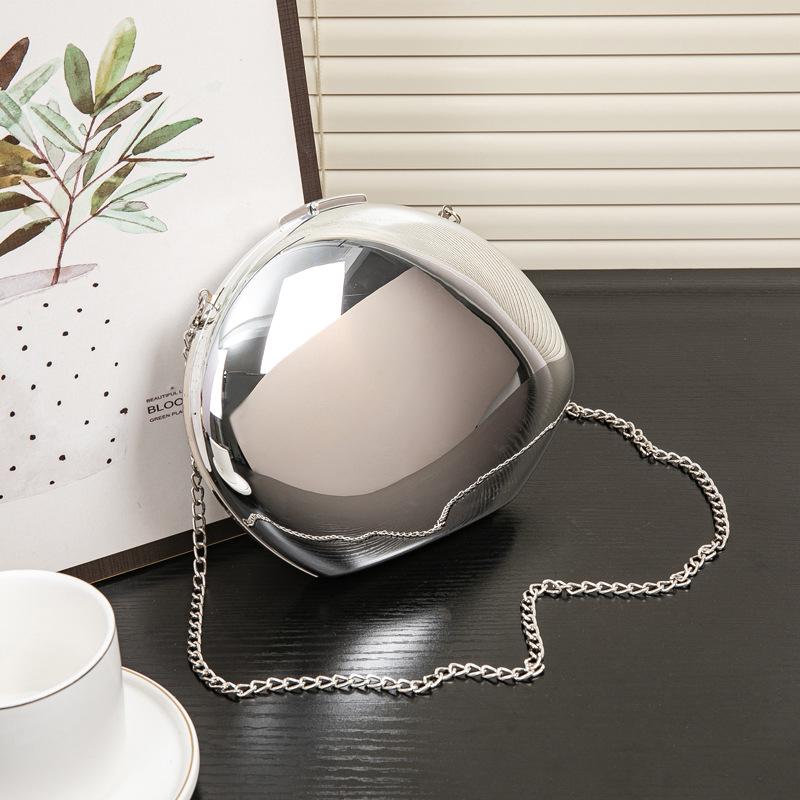 Золотая акриловая сумка-клатч в форме гусиного яйца