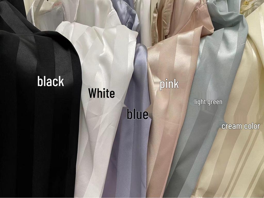 Женский весенне-осенний пижамный комплект из жаккардовой полоски из высококачественного искусственного шелка - для ношения на улице