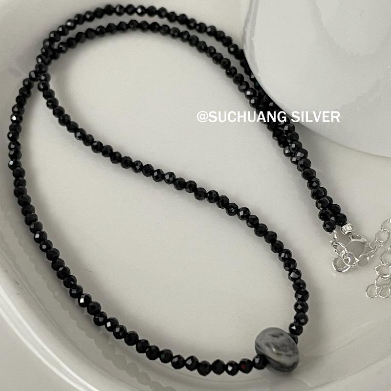 Серебряное ожерелье S925 с бусинами из черного шпинели и серого камня - Милая, крутая, высококачественная многослойная цепочка на ключицу для девушек