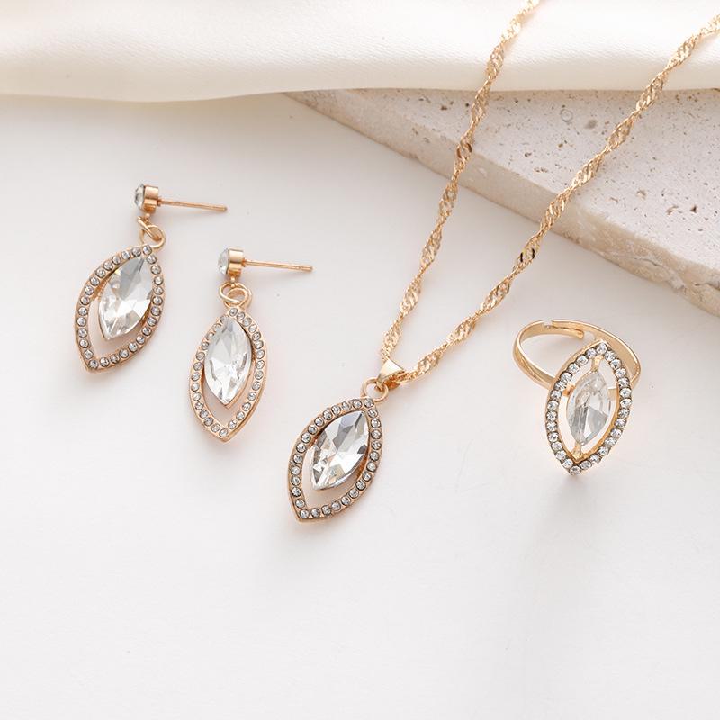 Роскошный европейско-американский набор модных украшений: Элегантное колье, серьги и кольцо с камнем «кошачий глаз»