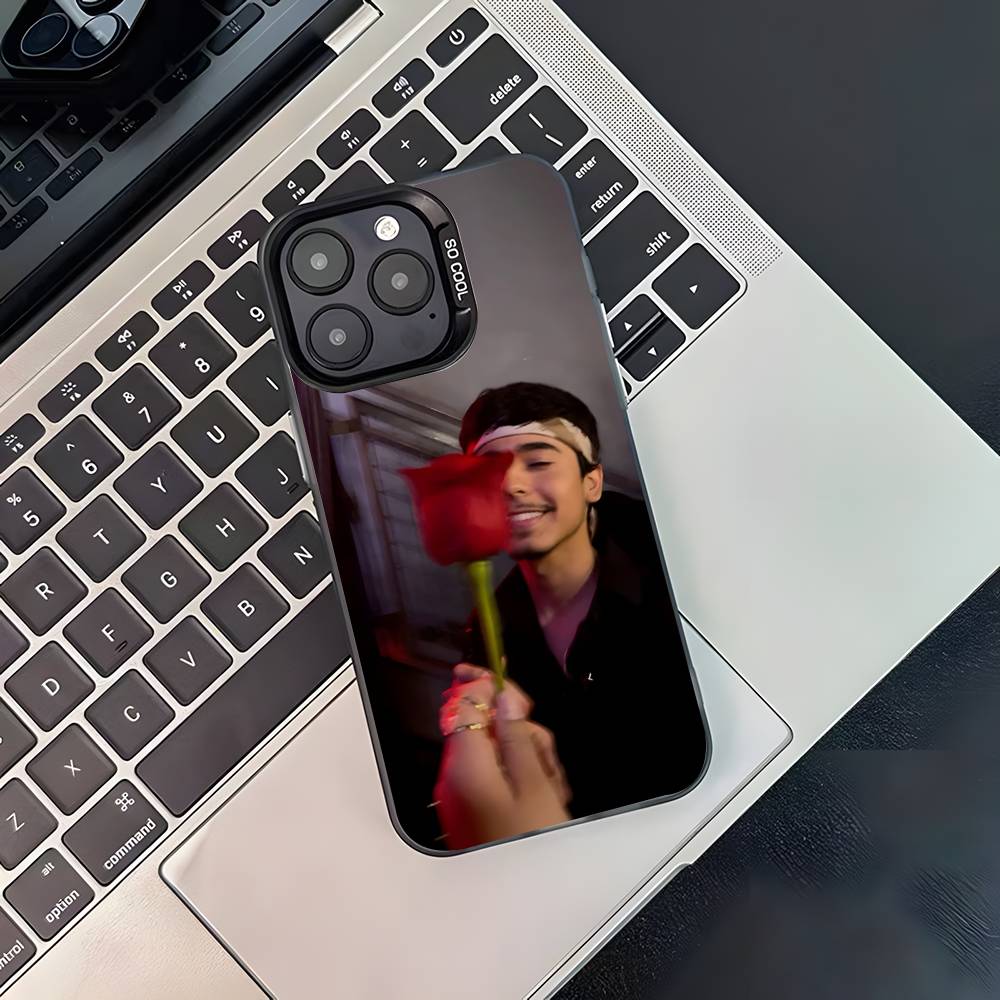 Чехол для телефона Ivan Cornejo Donde Estas Для iPhone 17,16,15,14,13,12,11,Pro,XS,Max,Plus,Mini,SE4,E Черный Матовый Ударопрочный Чехол