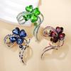 Elegant and Light Luxury Rhinestone Four-leaf Clover Brooch Versatile Exquisite Ladies Suit Shawl Corsage Jewellery Pin Perfect Gift for Couples