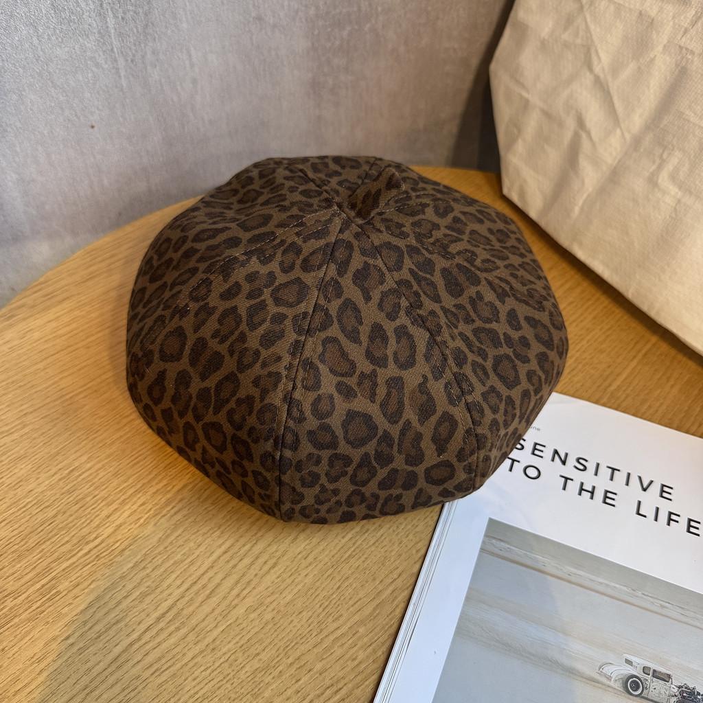 Leopard Retro Fashionable Print Women Casual Beret For Autumn Winter And