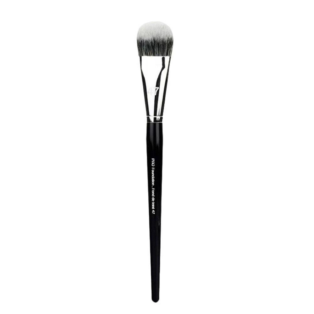 Professional Foundation Brush 47 Broom Head Adult Makeup Tools for Women Liquid Foundation Application Smooth Blending Prevents