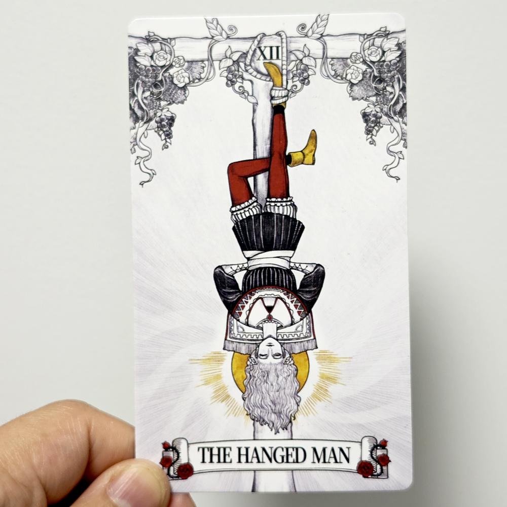 12*7 см Секретное Зеркальное Таро Женское Искусство Таро В Богатой Символике С Монохромным Царством:Черный, белый, красный, золотой - с путеводителем