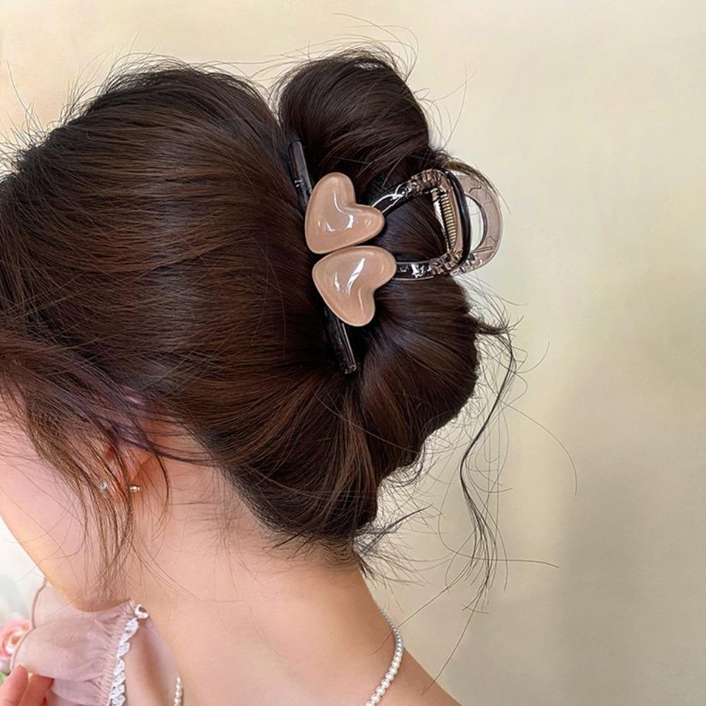 Headwear Heart Shark Clip Korean Style Resin Shark Clip Hair Accessories Love Hair Claw  Festival