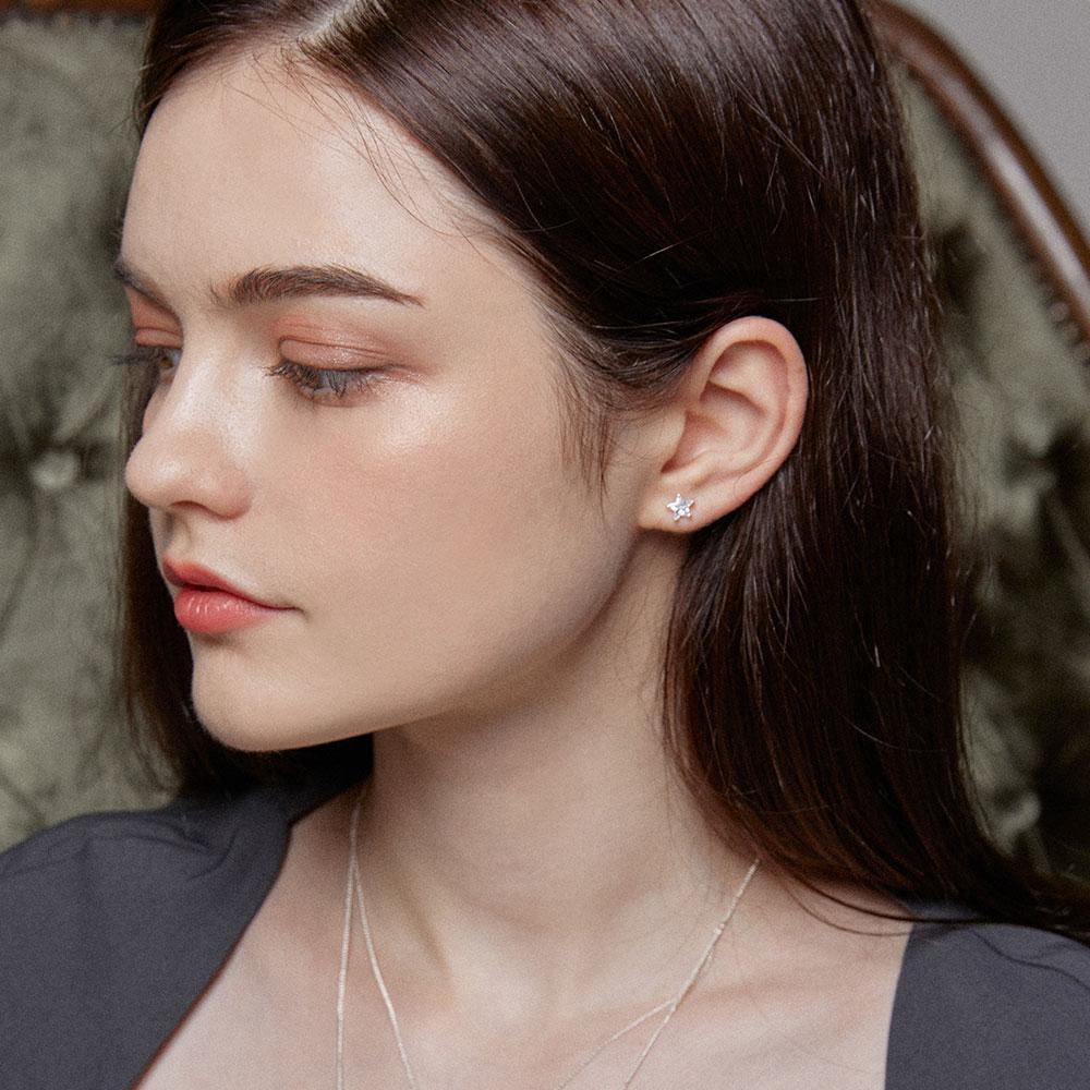 Серьги Cleo Shining от Dana Burton