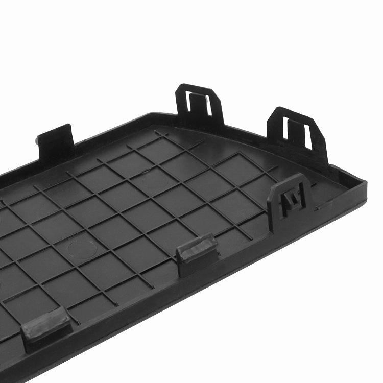 Нижняя накладка заднего бампера Tesla Model Y 1494009-00-B