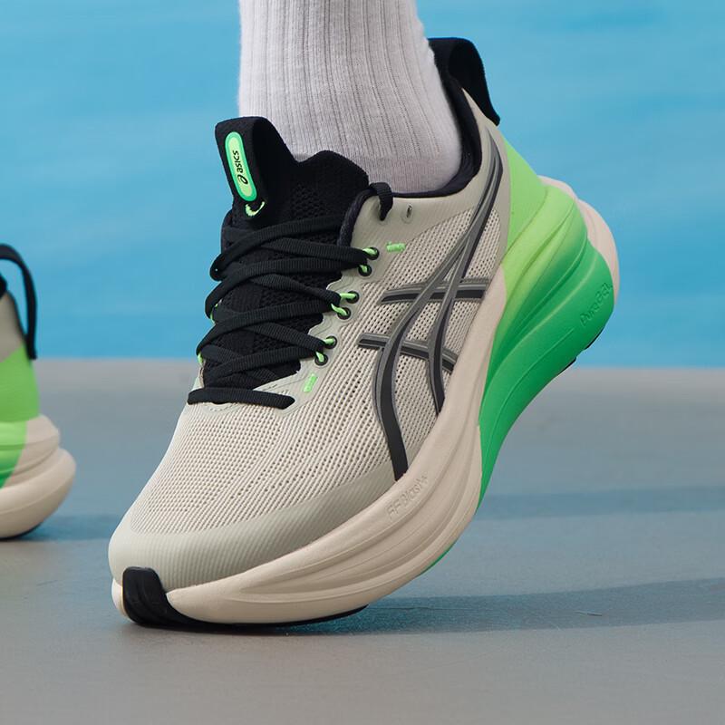 Asics Мужские всесезонные беговые кроссовки 1011C267-020