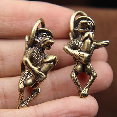 Ретро Латунь Озорная Обезьяна Язык Наружу Нож Бусины Играющие Гениталии Пенис Смешной Паракорд Брелок Подвеска Браслет DIY Аксессуар Шнурок Подвески