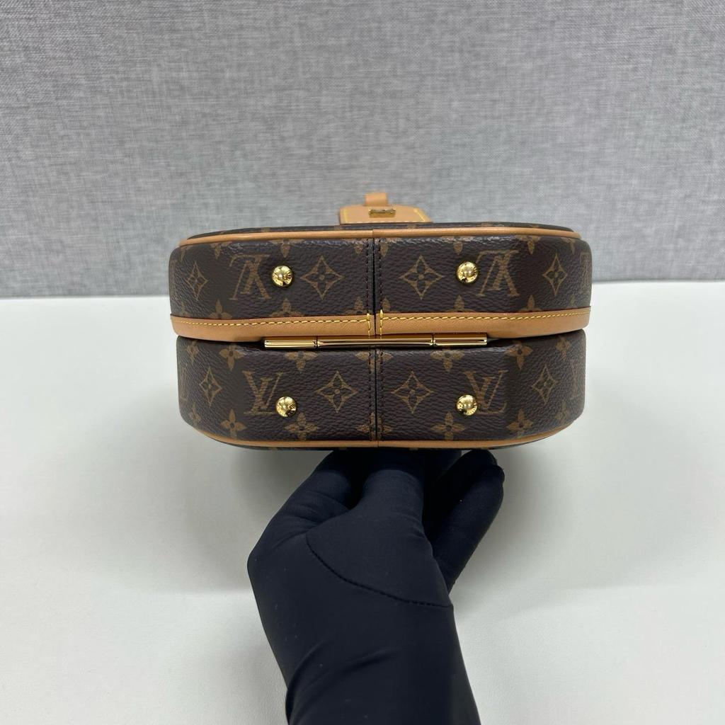 [Б/У] Маленькая Шляпная Коробка Monogram Canvas Кожаная Сумка на Плечо Средняя - Отличное Состояние #1LE8VWR