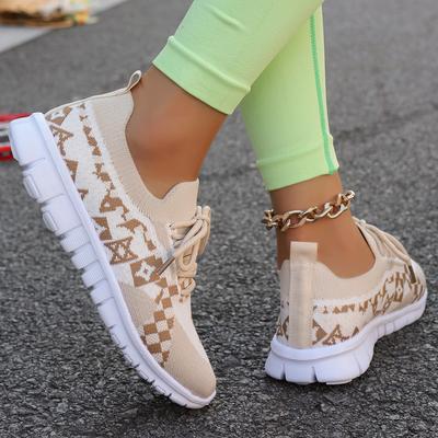 Женская обувь – Кроссовки