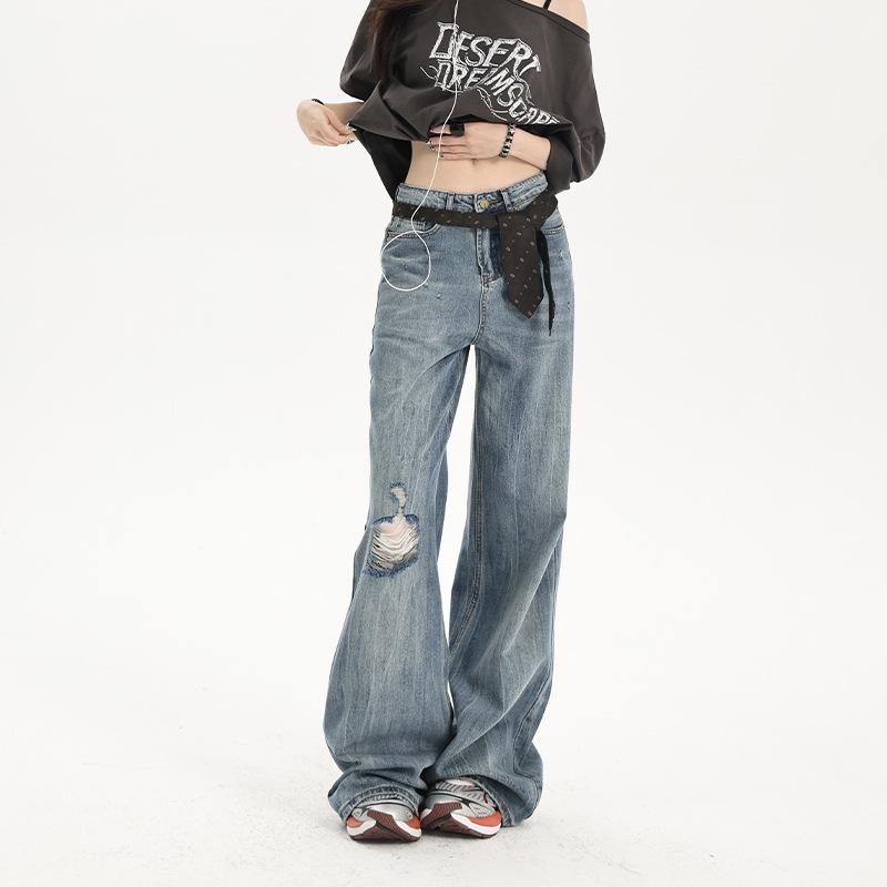 Ripped and slightly pulled jeans, women's autumn and winter new straight tube loose high waist and thin, no leg horn pants