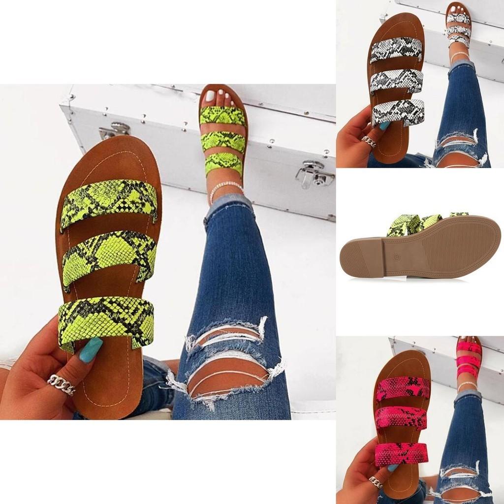 Chic Women's Snakeskin Slippers Casual Flats Sandals Offering Breathable Summer Comfort