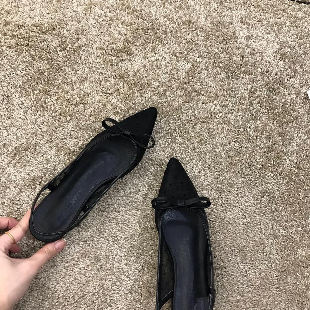 Женские сандалии на плоской подошве Baotou, дышащие сандалии с бантом, модные летние женские туфли на низком каблуке с острым носком