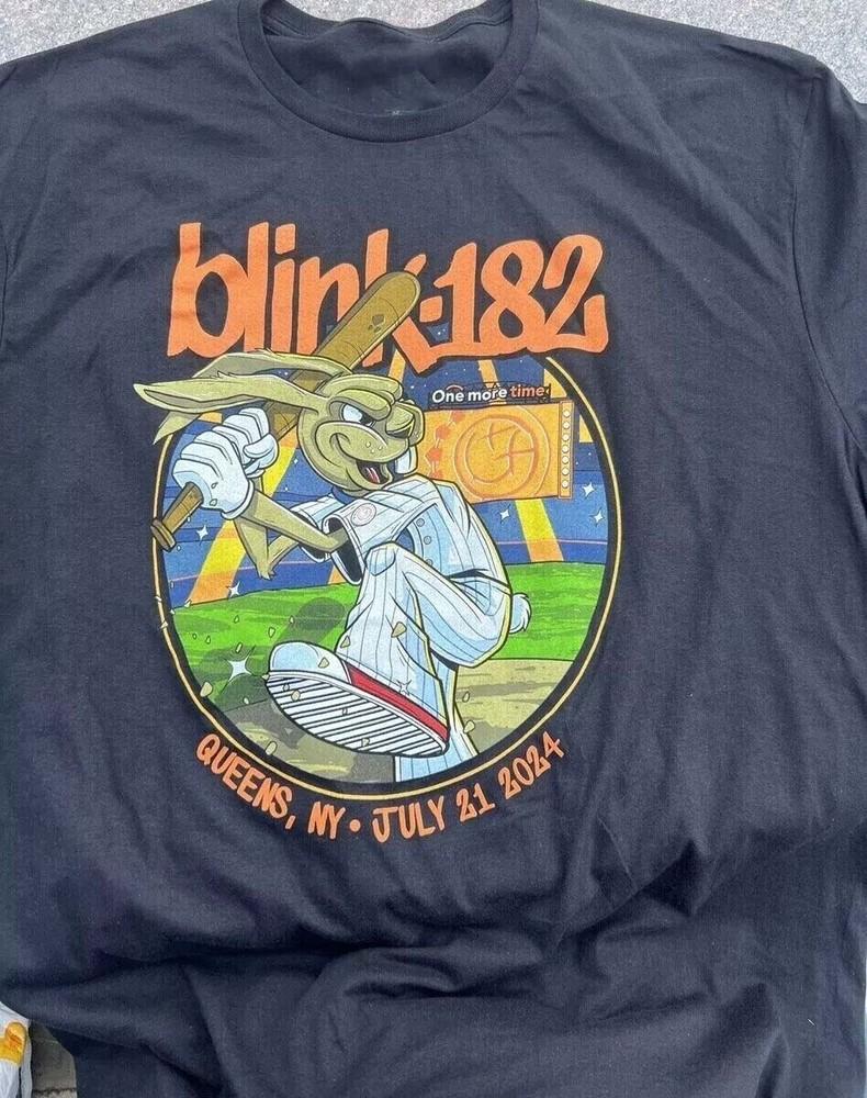 Blink 182 2004 Tour Vintage shirt Navy Short Sleeve Cotton T-shirt Size S-5XL M6 Unisex T-Shirt