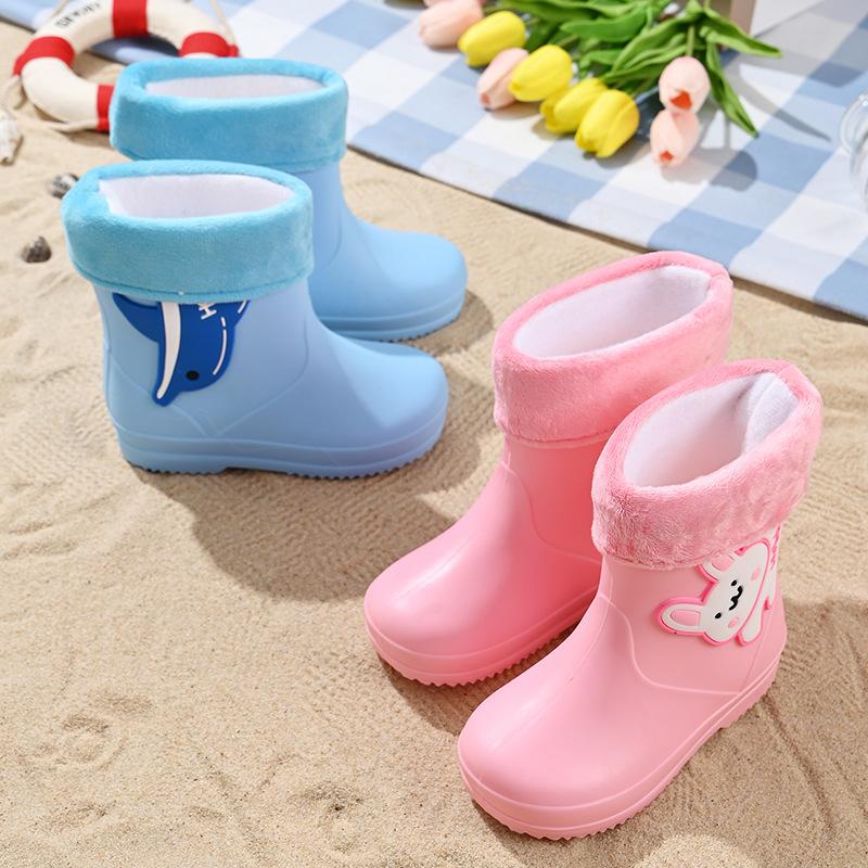 Children's rain boots cute cartoon boys and girls kindergarten waterproof baby rubber shoes non-slip rain shoes fleece warm water shoes