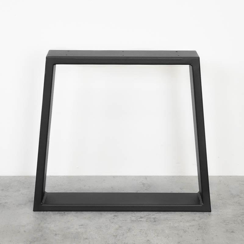 Trapezoid leg 40x45 BLACK