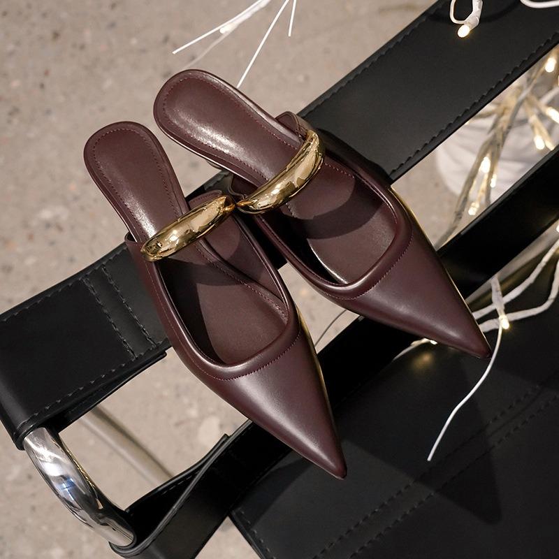 Summer Pointed Toe Women Slippers High Quality Shallow Mouth Women Leisure Mid Heel Sandals Metal Baotou Sandals Sandalias Mujer