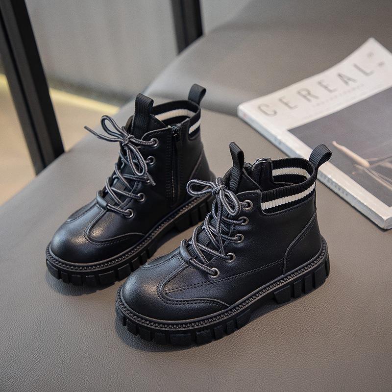 Новые модные ботинки Martin для мальчиков, детские повседневные ботинки с мягкой подошвой, короткие ботинки для детей среднего и старшего возраста, ботинки для начальной школы, одинарные ботинки