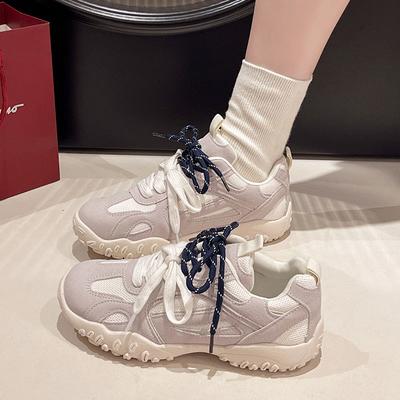 Универсальные маленькие белые туфли студенческие мягкие подошвы повседневная спортивная обувь женская весна и лето 2025 новая дышащая сетка немецкие тренировочные туфли