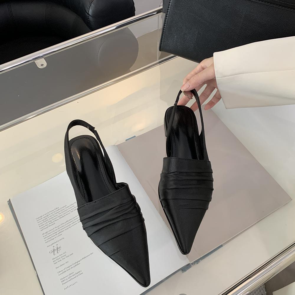 Модные женские сандалии с острым носком на плоской подошве и низким каблуком, летние туфли 2024 года, повседневные элегантные сандалии с ремешком сзади