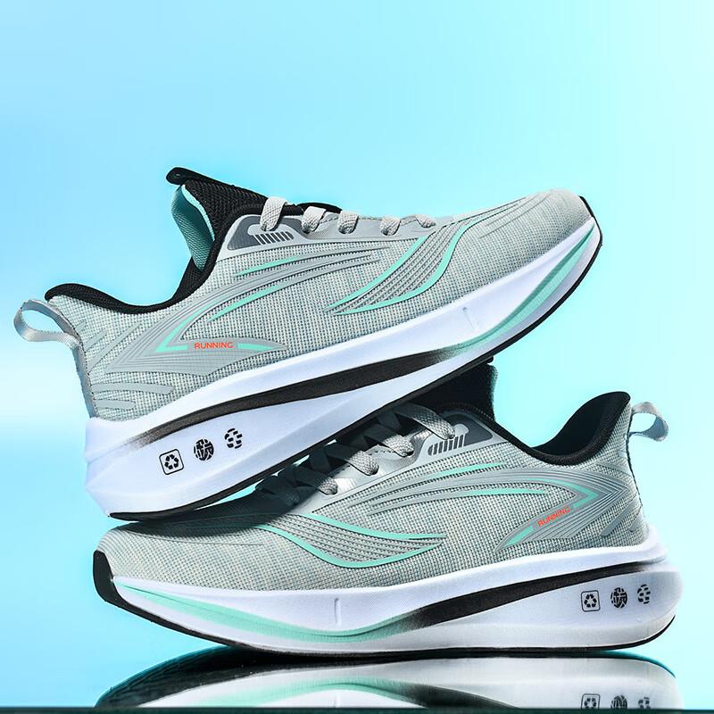 2025 экзамен в старшую школу спортивная обувь мужская летняя легкая атлетика тренировочная соревновательная беговая обувь студент стоящий прыжки в длину скакалка спо