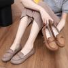 Old Beijing Cloth Shoes 2025 Spring New Women's Comfortable Soft Bottom Mom Shoes Bean Shoes Flat Flat Women's Single Shoes