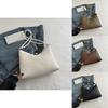 Vintage Chic Underarm Bag Female 2024 New Spring Personality Tote Bag Small Niche Crossbody Shoulder Bag