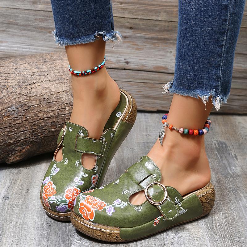 Fashion 2024 Summer New Thick Bottom Flat Bottom Sandals Ethnic Candy Color Ladies Beach Toe Slippers Printing Embossed Retro Sandals