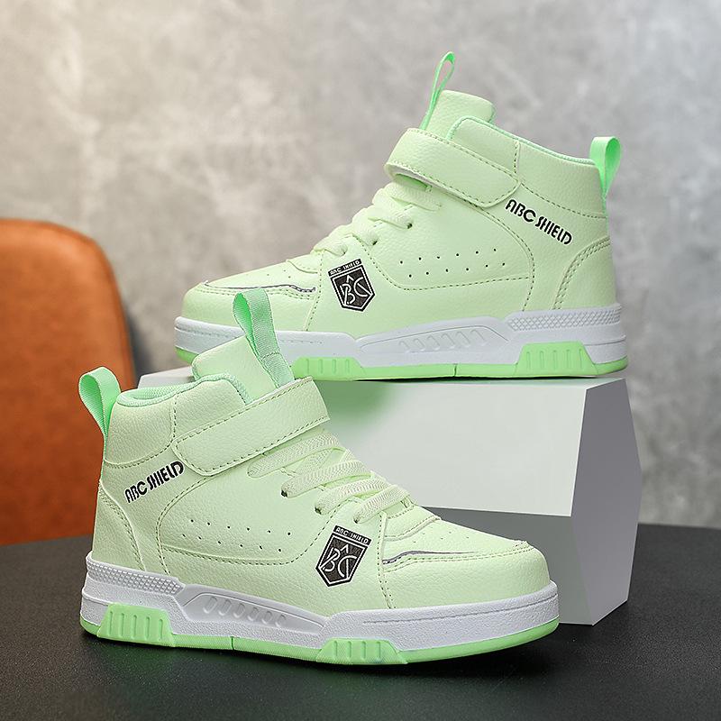 Детские осенне-зимние кампусные 2025 спортивные кроссовки с высоким верхом Модные дышащие кроссовки для мальчиков Спортивная обувь для улицы для девочек среднего и старшего возраста