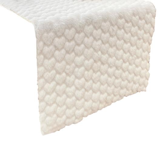 Table Runner Valentine Day Romantic 3D Heart Design Table Runner Simulated Rabbit Fur Valentine Day Decoration