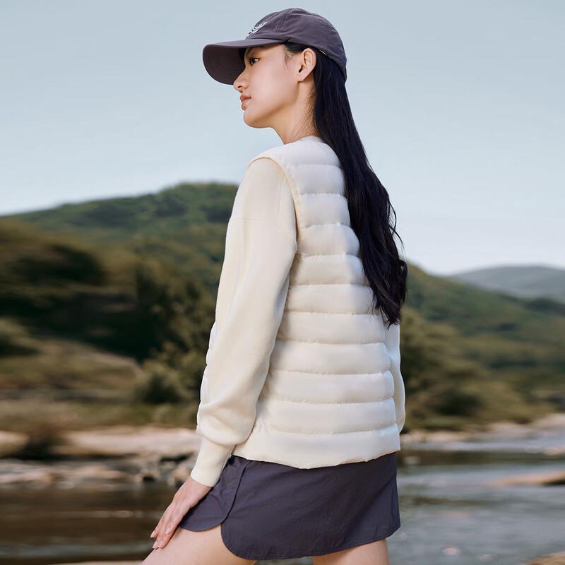 Yaya Women's Lightweight Round Neck Down Vest