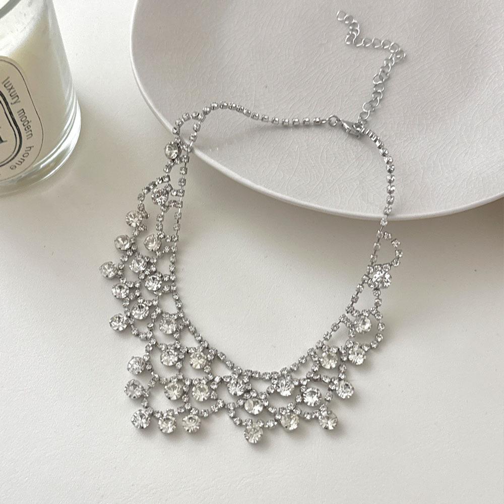 Women Flash Zircon Necklace for Evening Gown, Exaggerated Mesh Full Diamond Light Luxury Niche High-End Collarbone Chain, 2026 New Arrival