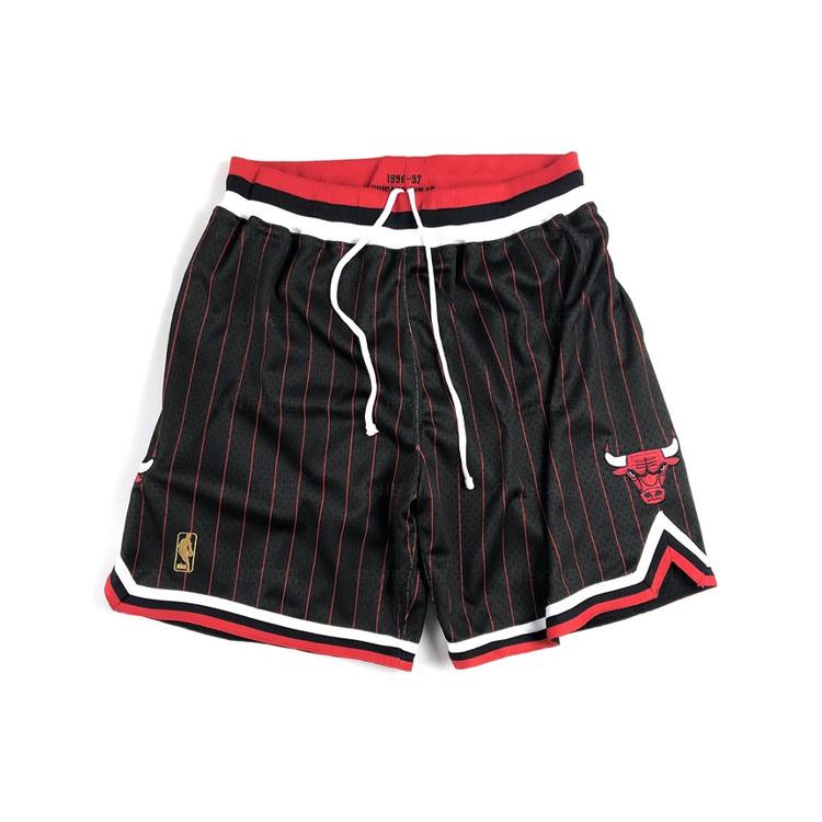 Mitchell & Ness Баскетбольные шорты Мужские Черные ASHRGS18112-CBUBLCK96
