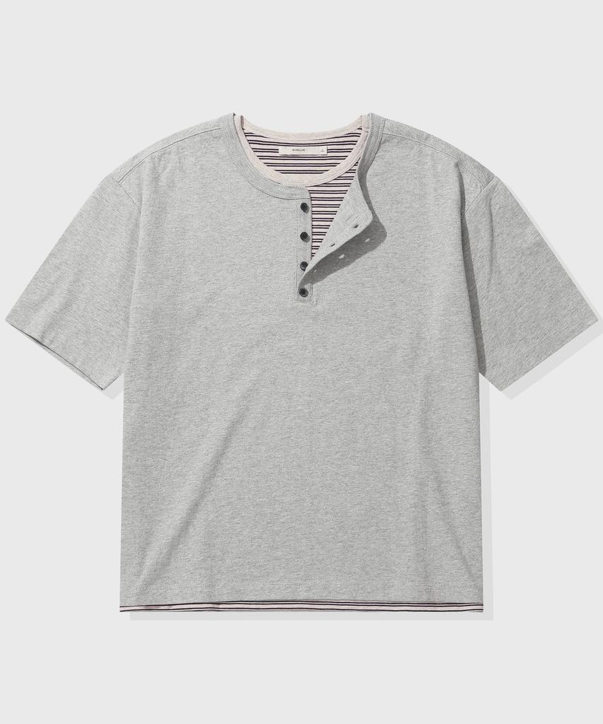 KIIMUIR [Укороченный] Полосатая многослойная футболка-henley с коротким рукавом_Меланжевый серый