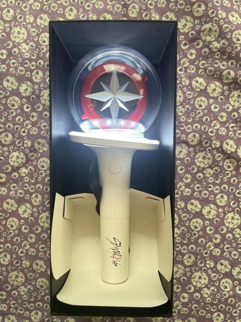 [USED] Stray Kids Penlight ver.2 Upgrade Bonus Rubber Band