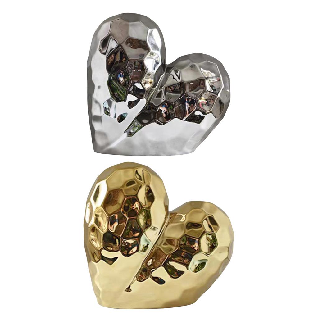 Contemporary Heart Shaped Ceramic Statue Ornament for Living Room with Ceramic and Symbolic Love Meaning