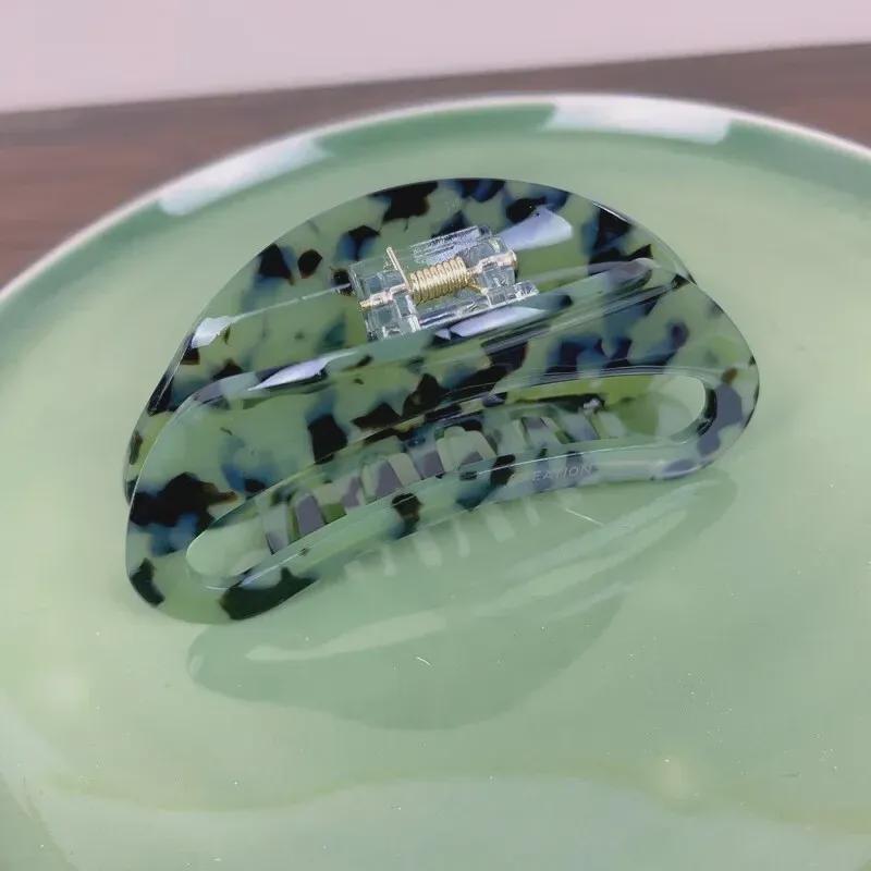 Большая заколка для волос в виде акулы с леопардовым принтом черного цвета с корейской золотой этикеткой