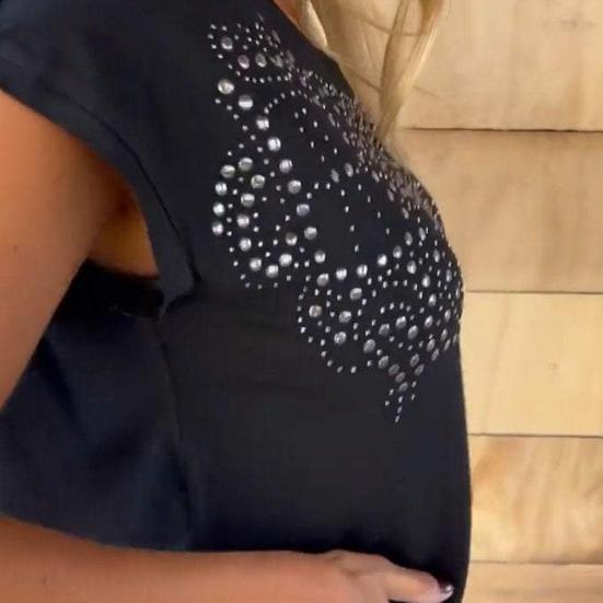 Women T-shirt Round Neck Short Sleeve Tee Shirt with Hot Rhinestones Printing Tassel Hem Solid Color Pullover Tops