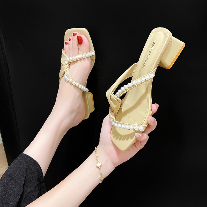 Sandals Summer 2025 Pearl Low-heeled Slippers Thick-heeled Versatile Fairy Wind Summer One-word Thick-heeled Sandals