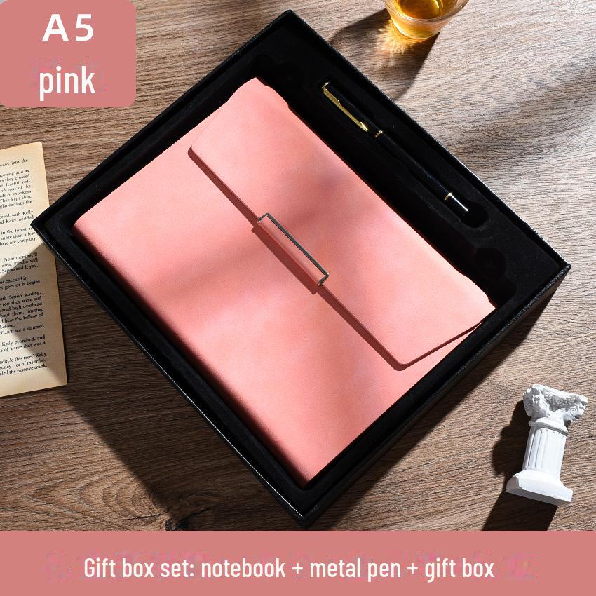 Блокнот формата А5 с тремя сложенными листами, с металлической пряжкой и подарочной коробкой с настраиваемым логотипом