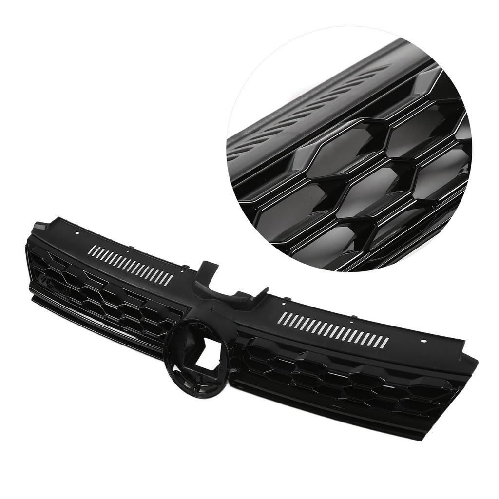 Замена решеток радиатора в виде сот из черного глянца для MK7.5 Facelift 2017?2020